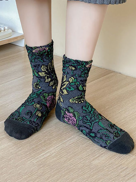 5 Pairs Women Vintage Flower Jacquard Mid-calf Socks